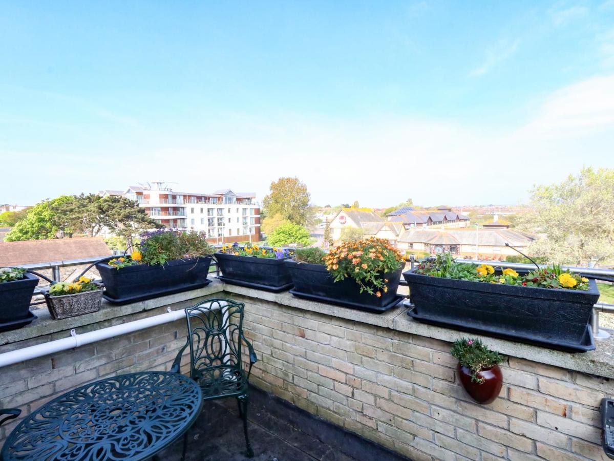 Retreat Apartment